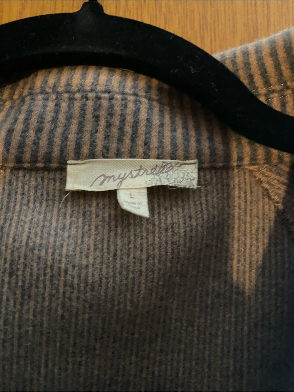 Mystree Ribbed Button-Front Jacket - Gray & Tan - Picture 2 of 4